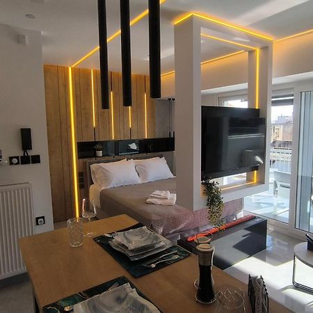 Larisa Absolute Suites, Sky View Smart Home Buitenkant foto
