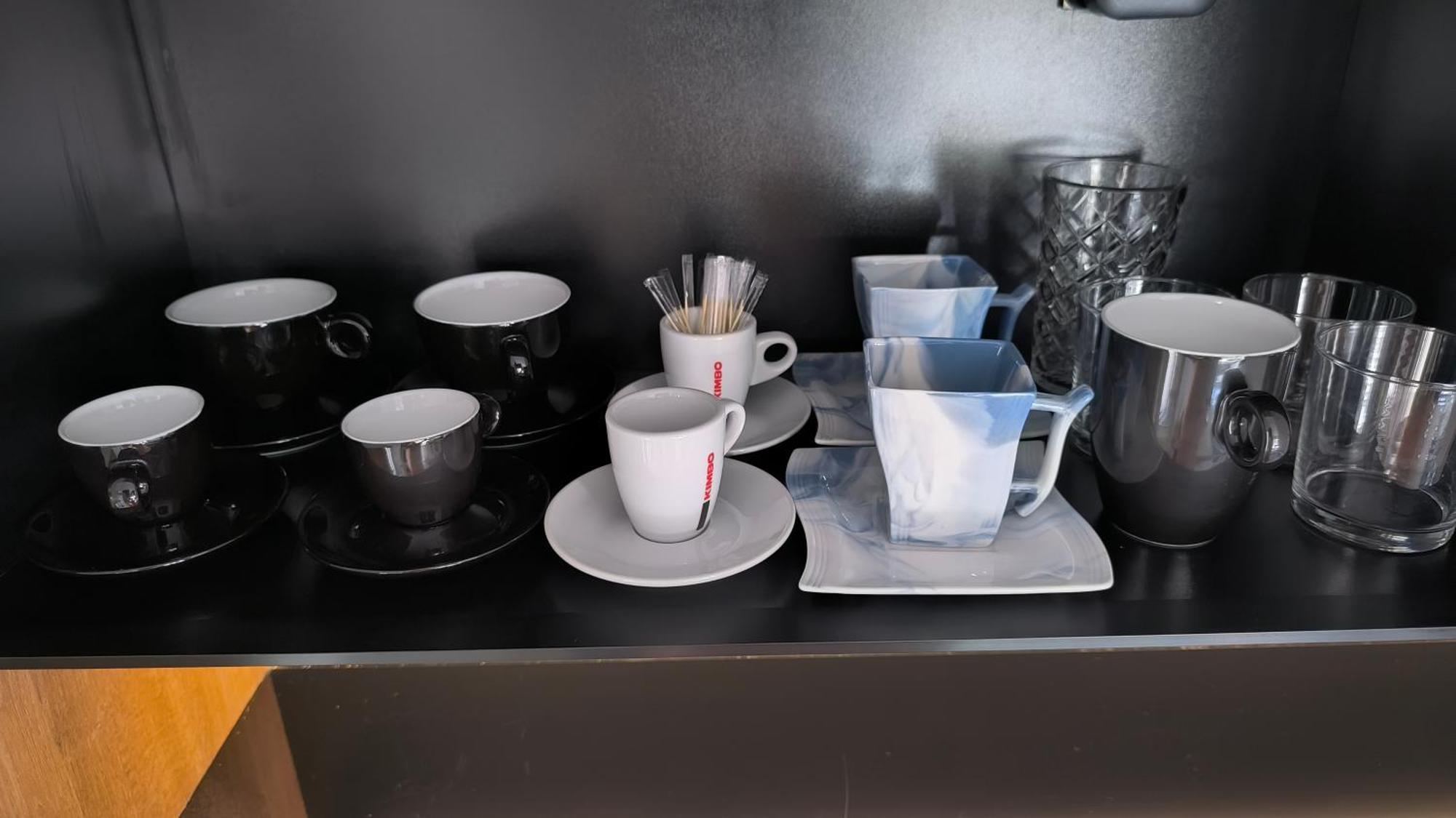 Larisa Absolute Suites, Sky View Smart Home Buitenkant foto