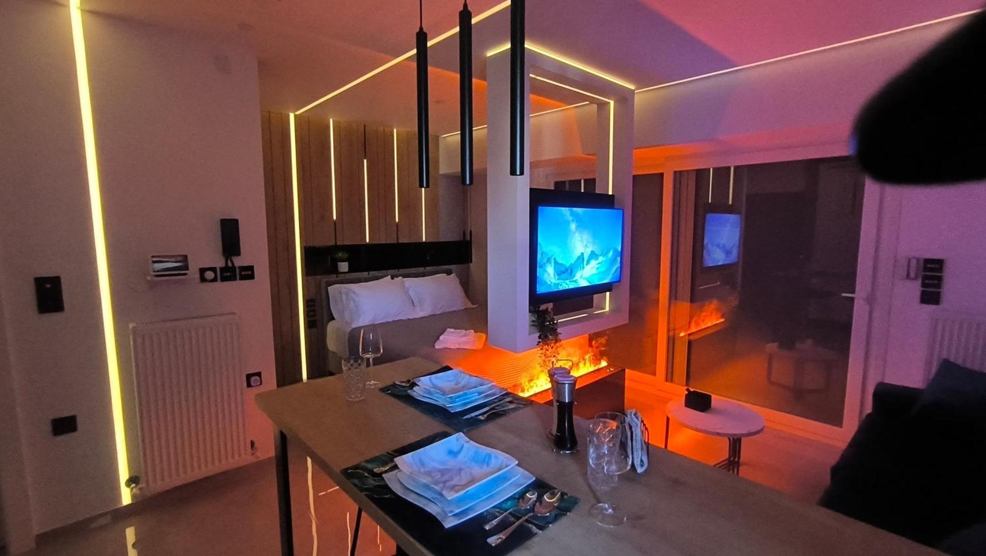 Larisa Absolute Suites, Sky View Smart Home Buitenkant foto