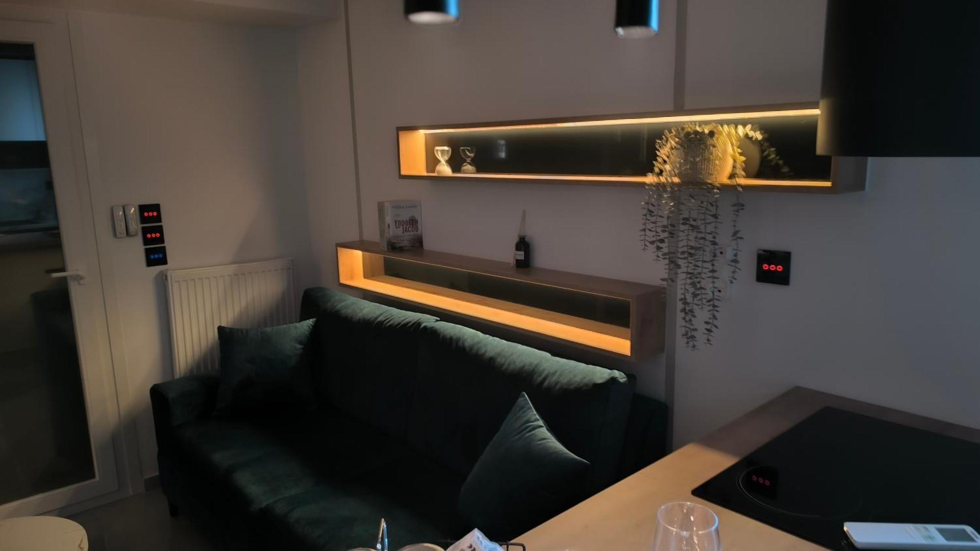 Larisa Absolute Suites, Sky View Smart Home Buitenkant foto