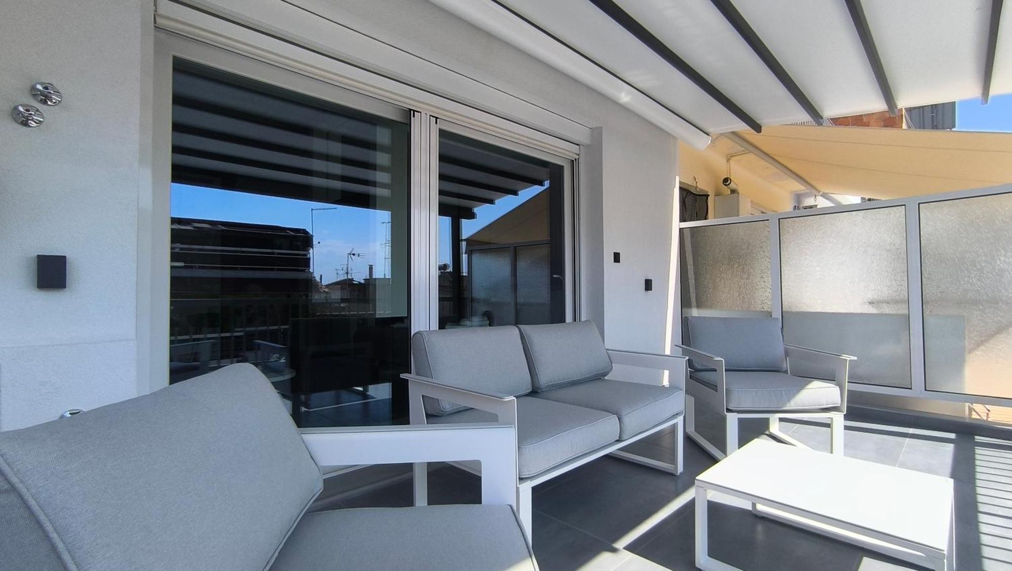 Larisa Absolute Suites, Sky View Smart Home Buitenkant foto